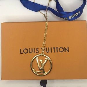 Louis Vuitton Gold Necklace